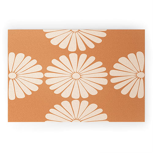 Retro Daisy XXII Welcome Mat