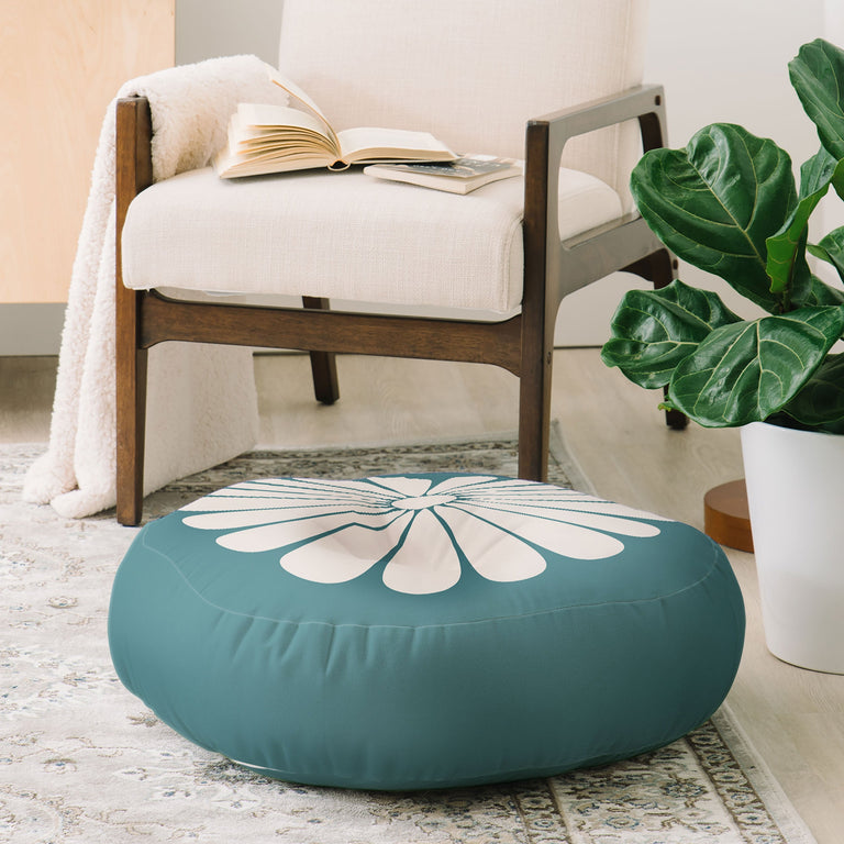 Retro Daisy XXIII Floor Pillow Round