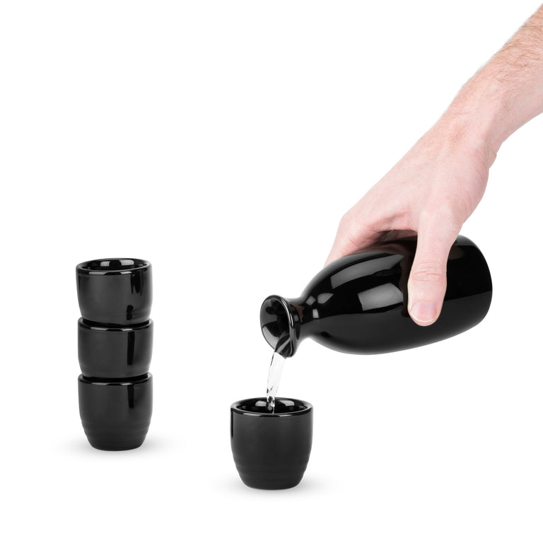 MOGA: 5-PIECE SAKE SET IN BLACK 